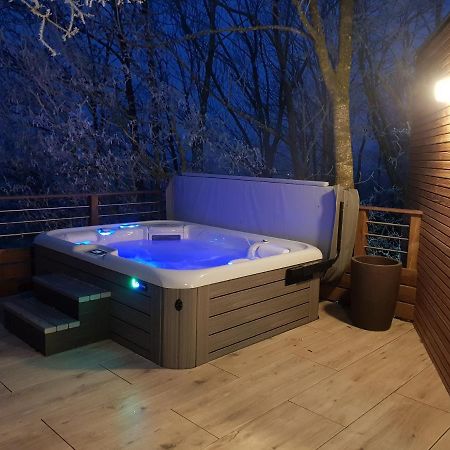 Les Cocons De L'Illon Bed & Breakfast Ville-sur-Illon Exterior foto